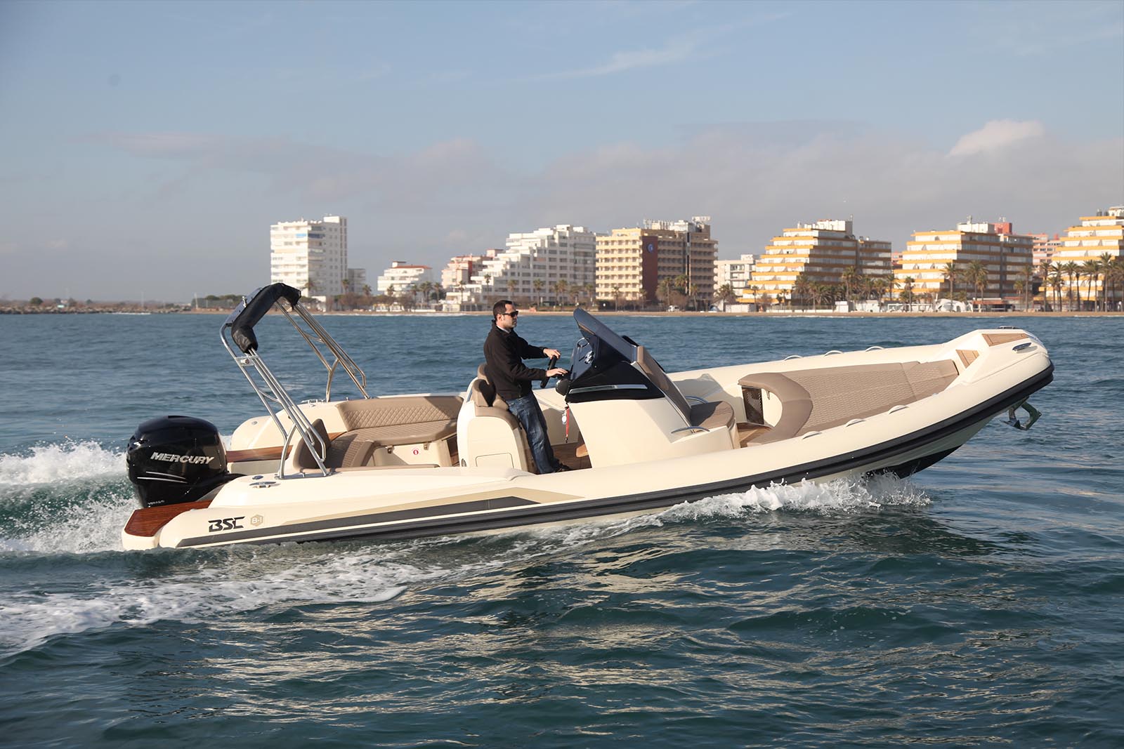 Nautic Service 07 S.L.